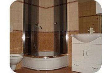 Словения Privát Ukanc, Екстериор